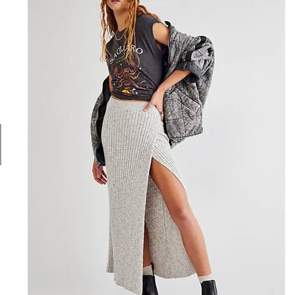 Free People Dresses & Skirts - Free People Better Days Midi Skirt L